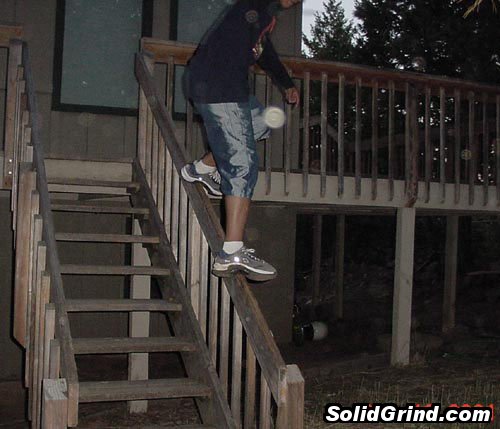 Hugo deLeon hittin a Frontside on the back porch