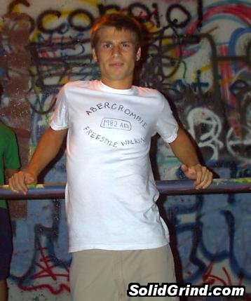 Abercrombie Freestyle Walking... what?