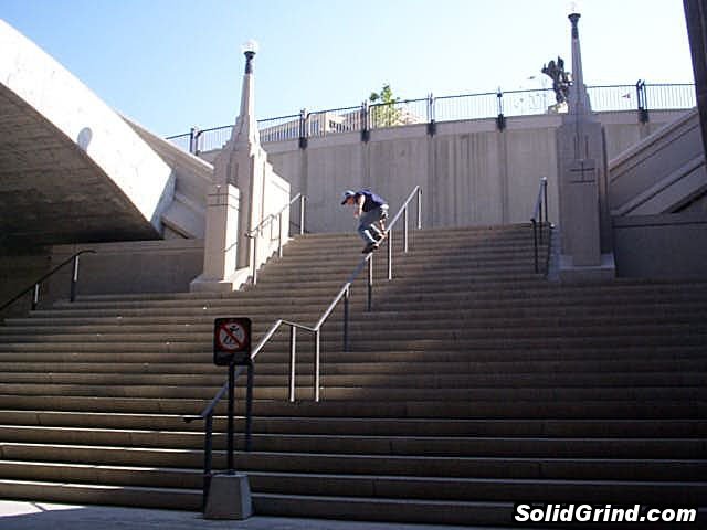 greg morris hittin a royale downtown --> wellington st. bridge