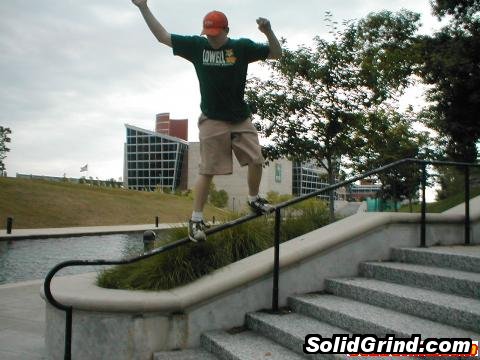 Sean Fillenwarth hittin a Frontside