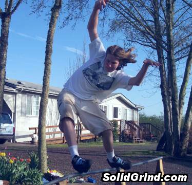 Casey Faris hittin a Nugen