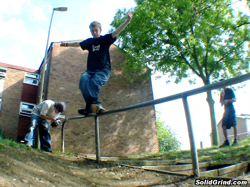 Dunk hittin a Unity during the UKFSW Trip to Leicester, July '04
