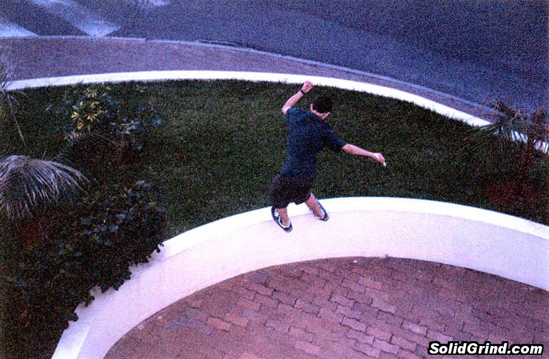 Louis hittin a Frontside