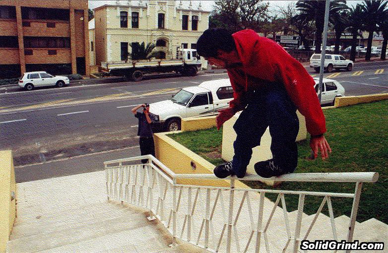 Mike Cosentino busting out a sick Royale on a South African kink.