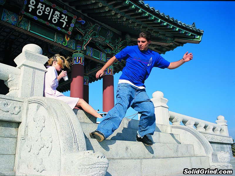 Danny Lynch with a backside at the Korean Bell, Palos Verdes