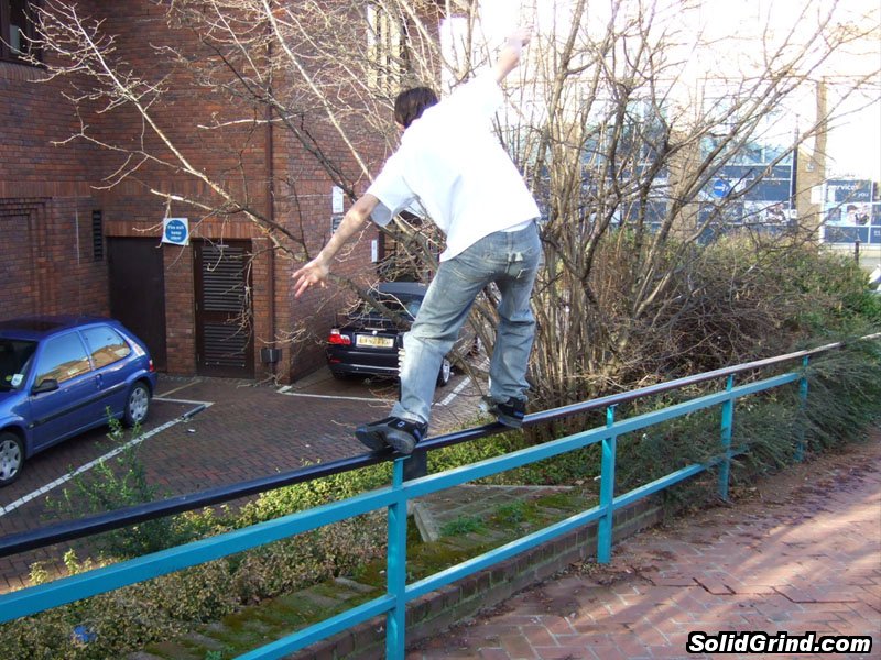 Stuart Pickston hitting a farf on the Civic Center Rail