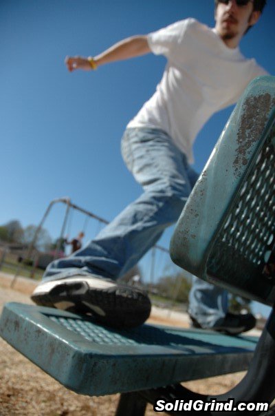 Alex hittin a UFO