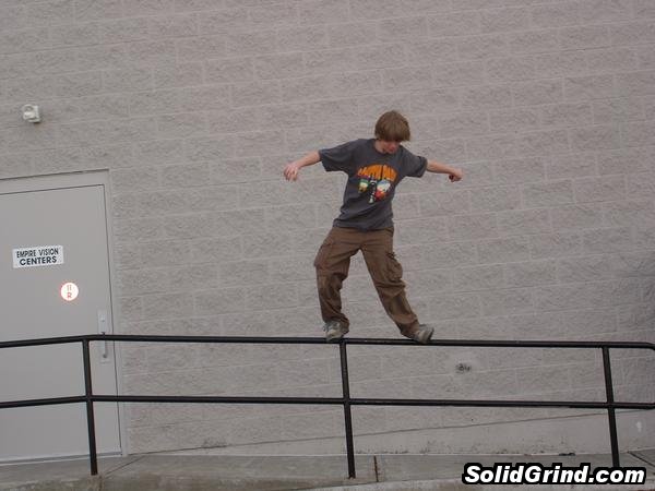 sam sztuk hittin a royale.