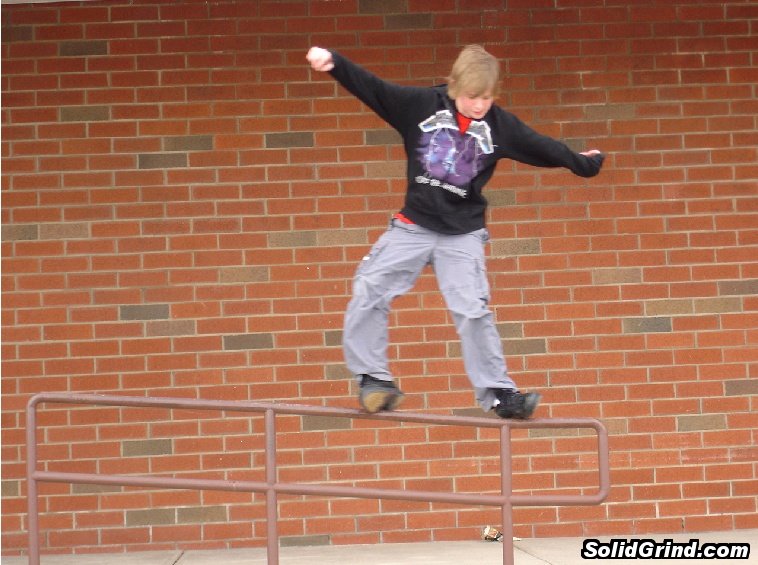 Sam hittin a royale