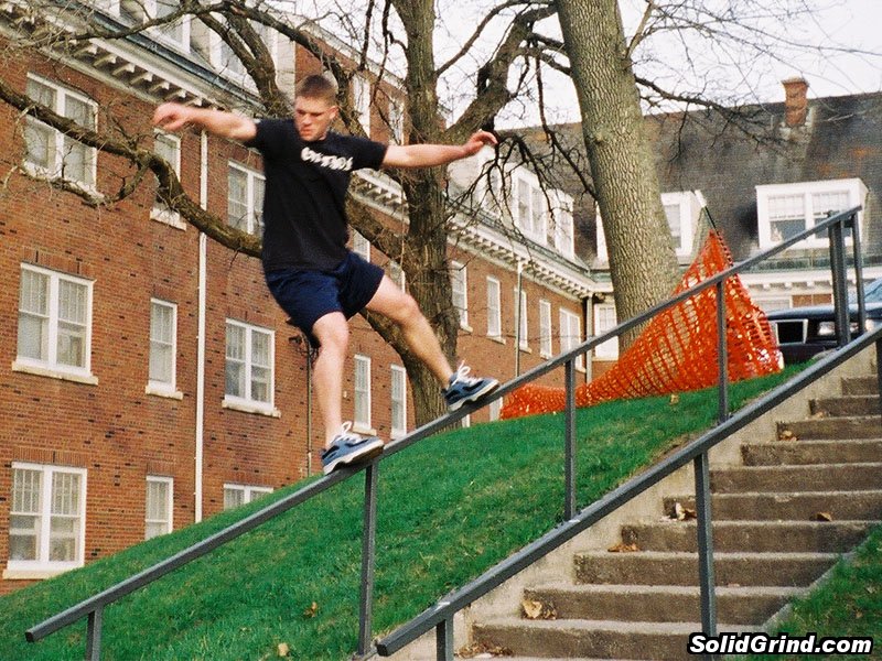 Jeremy Koch hittin a Frontside