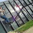 Aaron Taraboletti sliding a square kinked rail at Drake University
